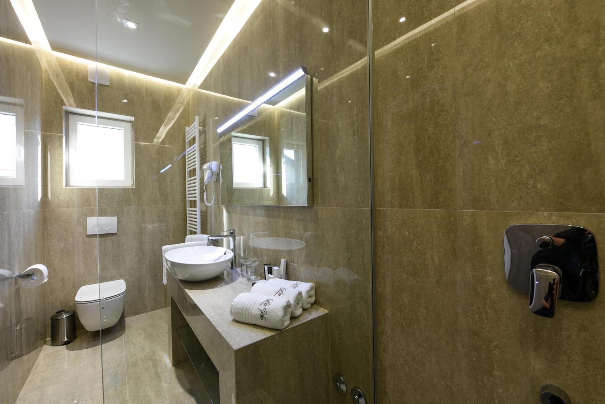 Luxury Rooms Lavie 扎达尔 客房 照片